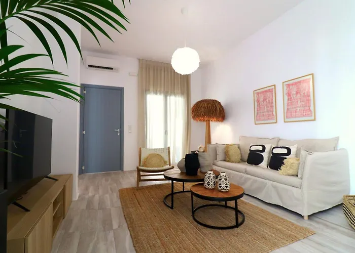 The Nine Graces-beach Ilya 80 Meters From The Apartment